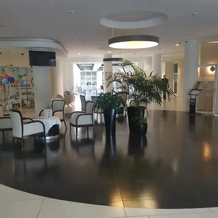 Diva Prywatny Z Balkonem *