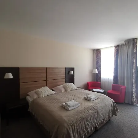 Апартаменты Diva Prywatny Z Balkonem *